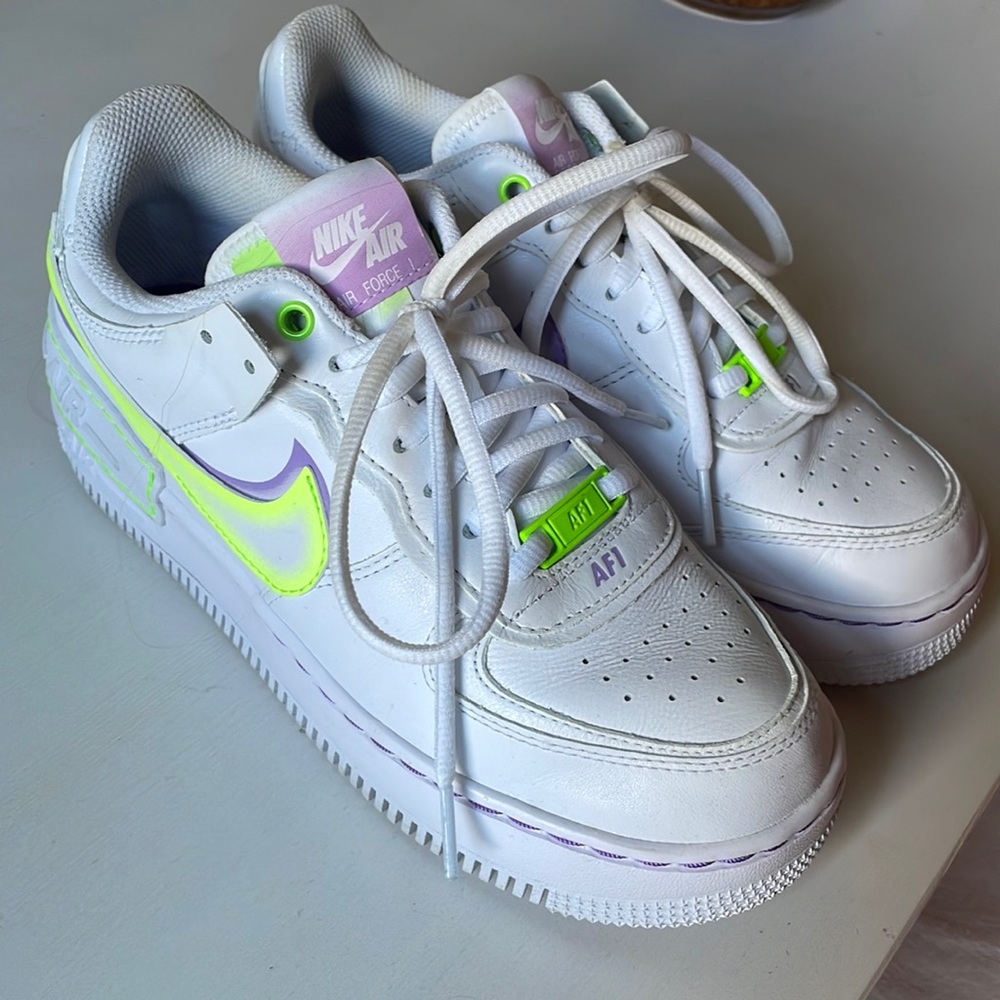 Women’s Nike Airforce 1s